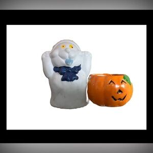 Tea light candle holder